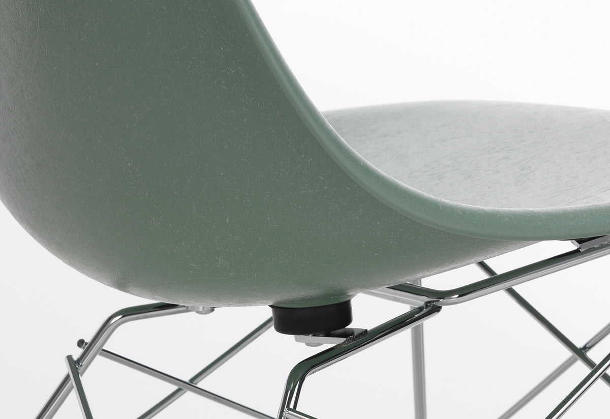 Eames LSR Fibreglass Chair, 1950, Charles and ray eames, Vitra