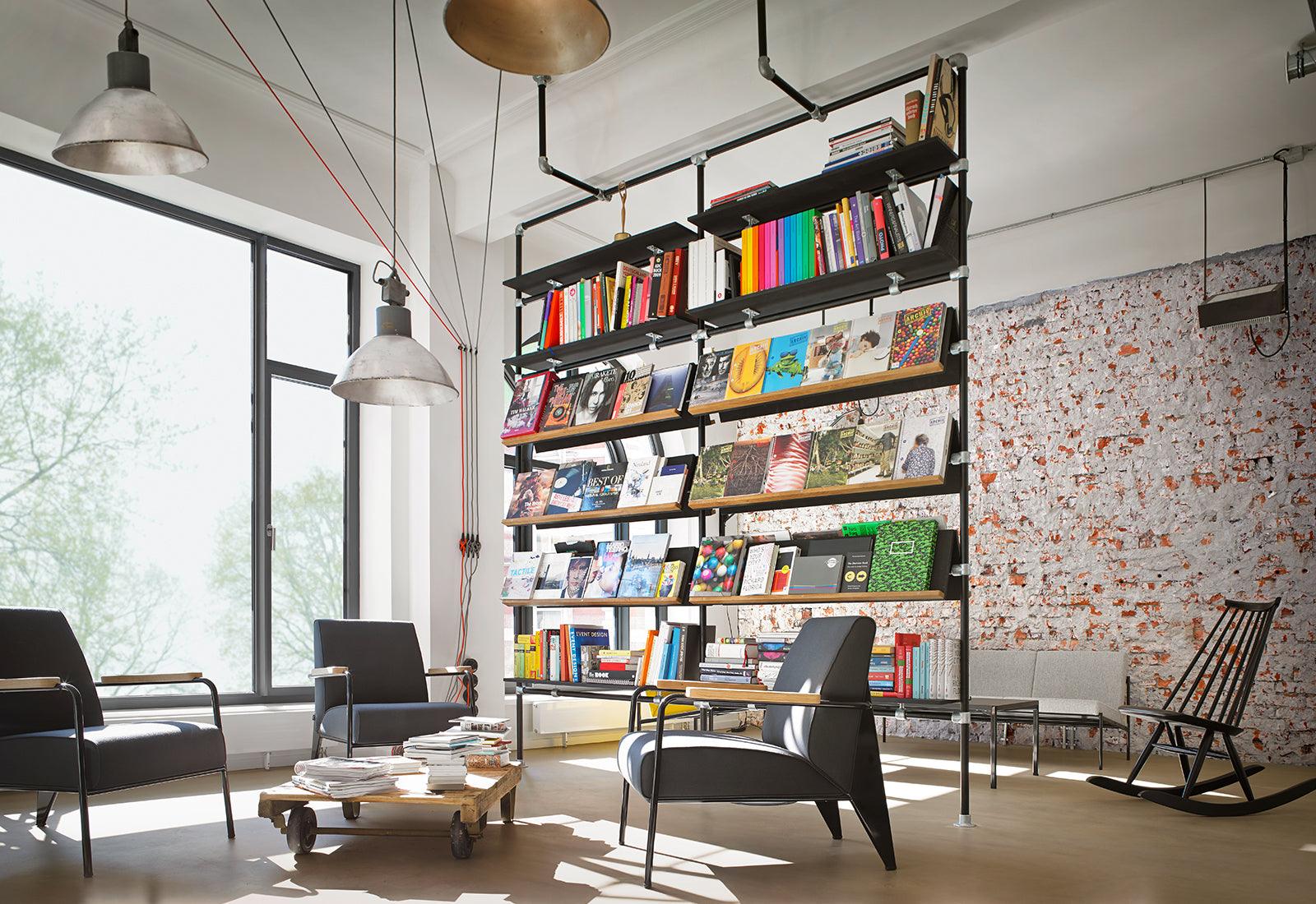 Vitra Fauteuil de Salon chair twentytwentyone
