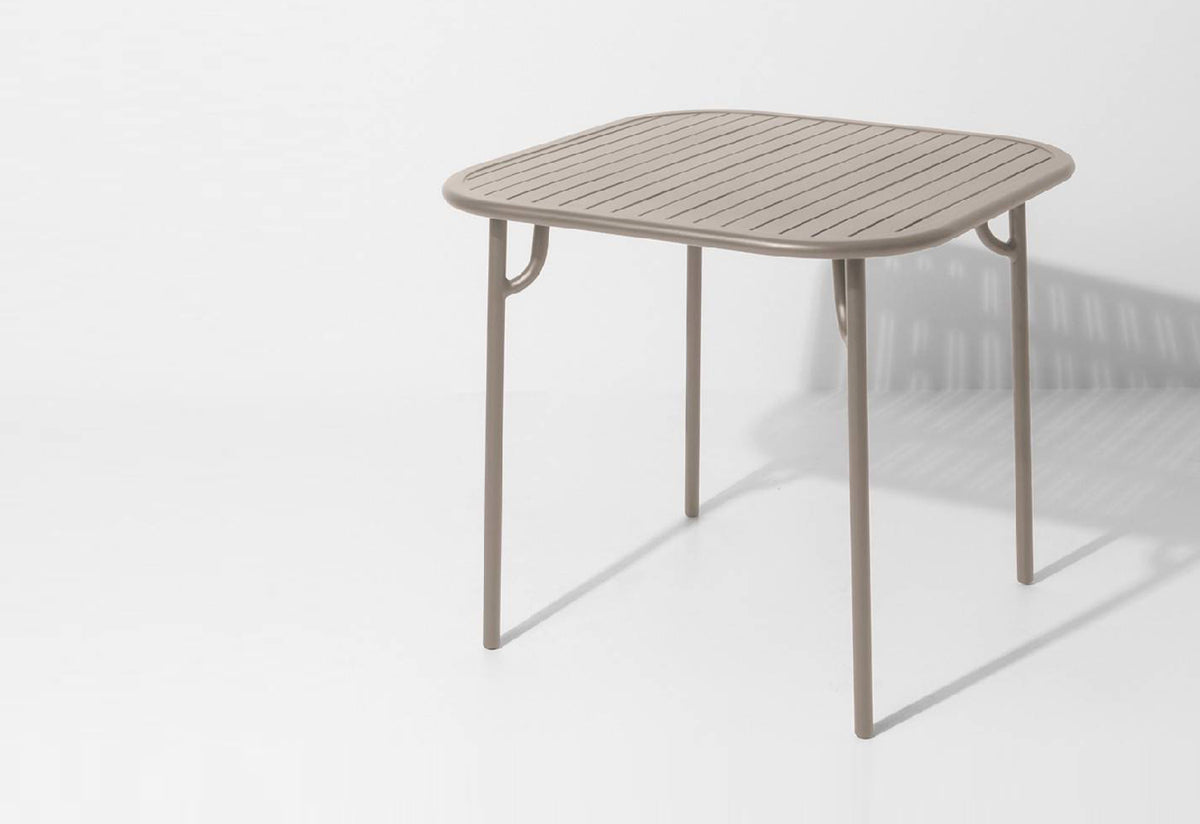 Week-End Square Table, Studio brichetziegler, Petite friture