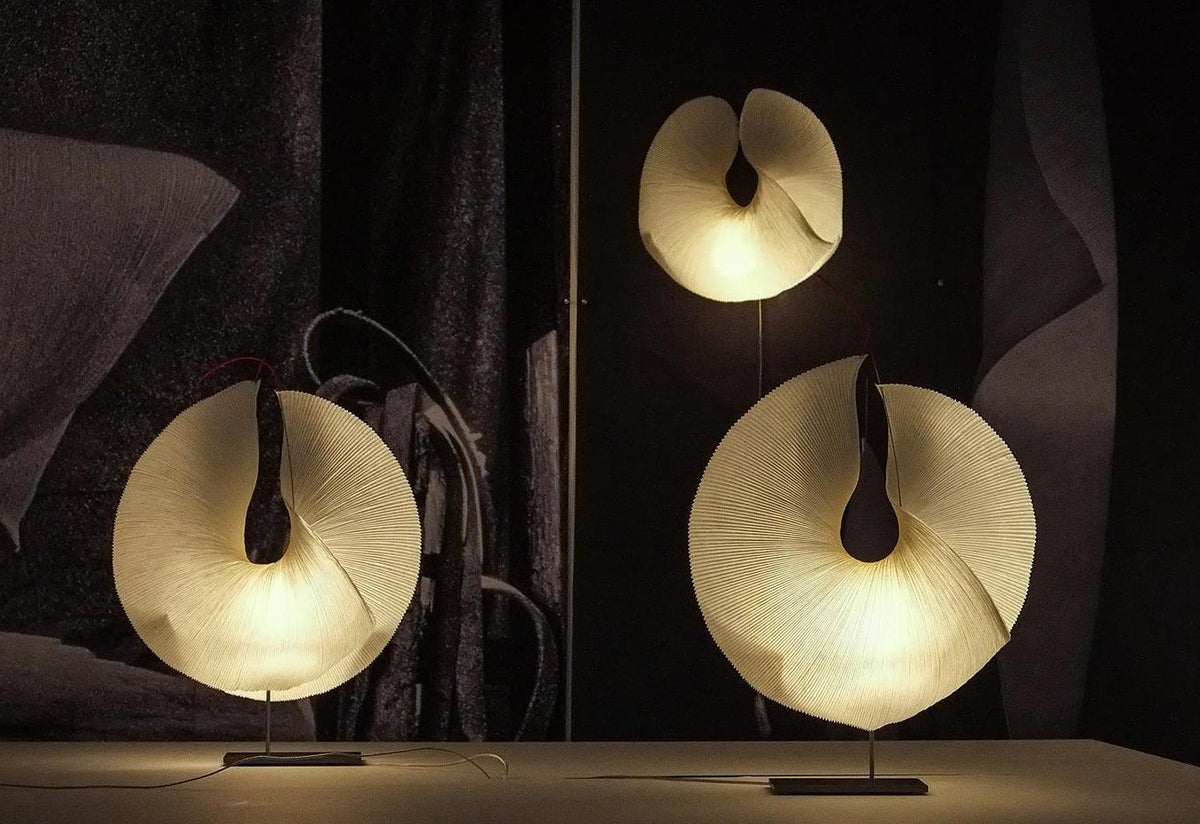 Yoruba Rose Table Light, Ingo maurer, Ingo maurer