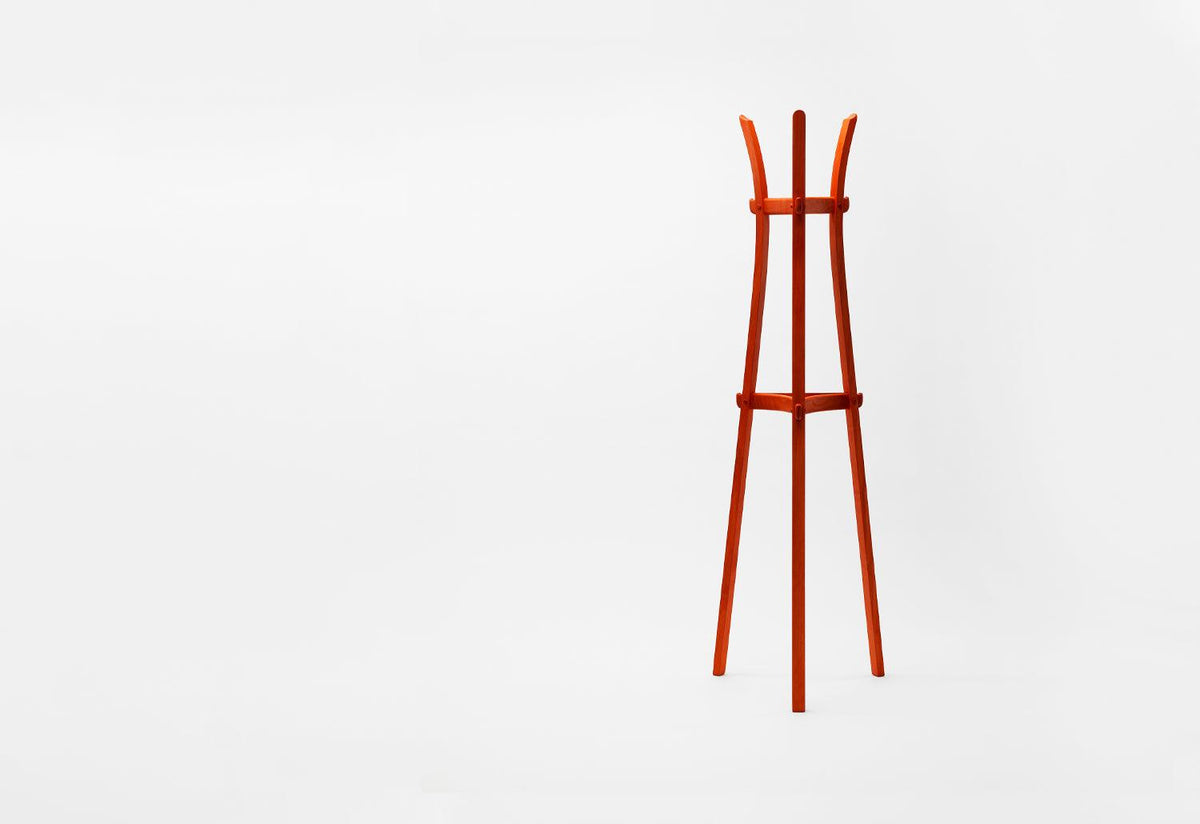 Leek Coat Stand, Mentsen, Zilio a and c